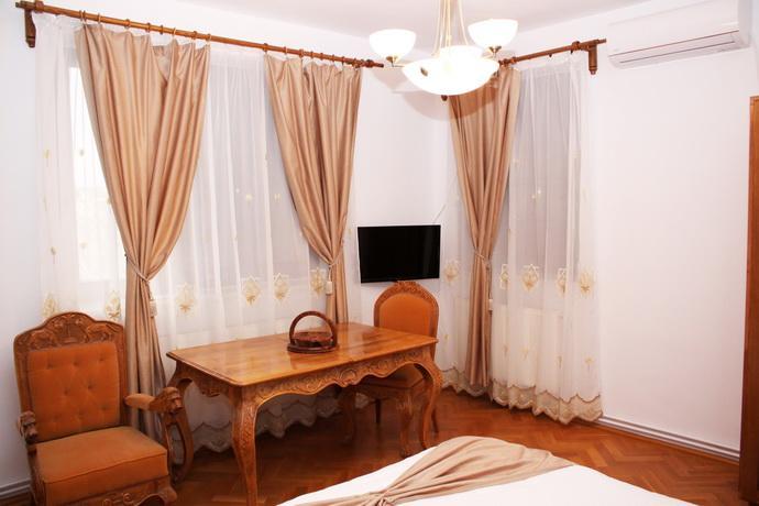 Casa Craiova Nuova Hotel Eksteriør billede