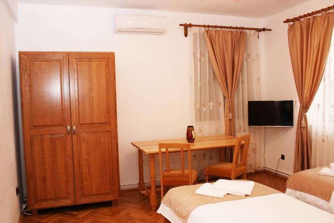 Casa Craiova Nuova Hotel Eksteriør billede