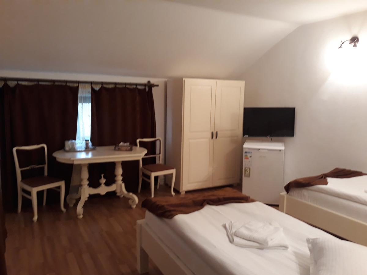 Casa Craiova Nuova Hotel Eksteriør billede